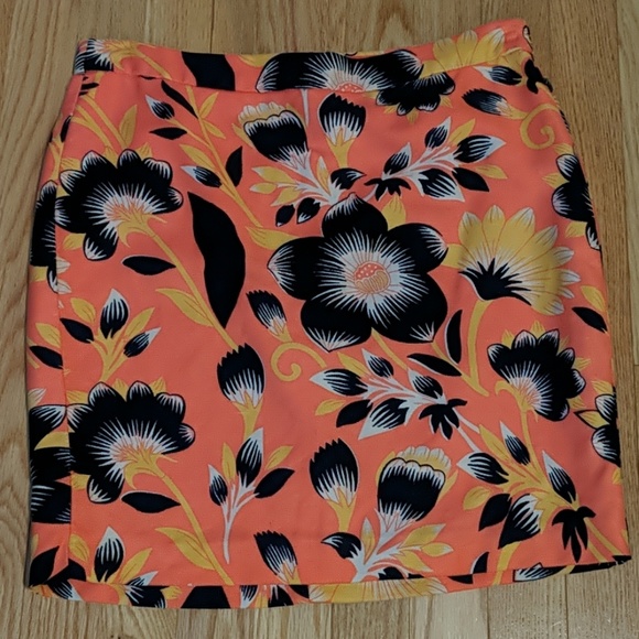 J. Crew Dresses & Skirts - J Crew floral skirt